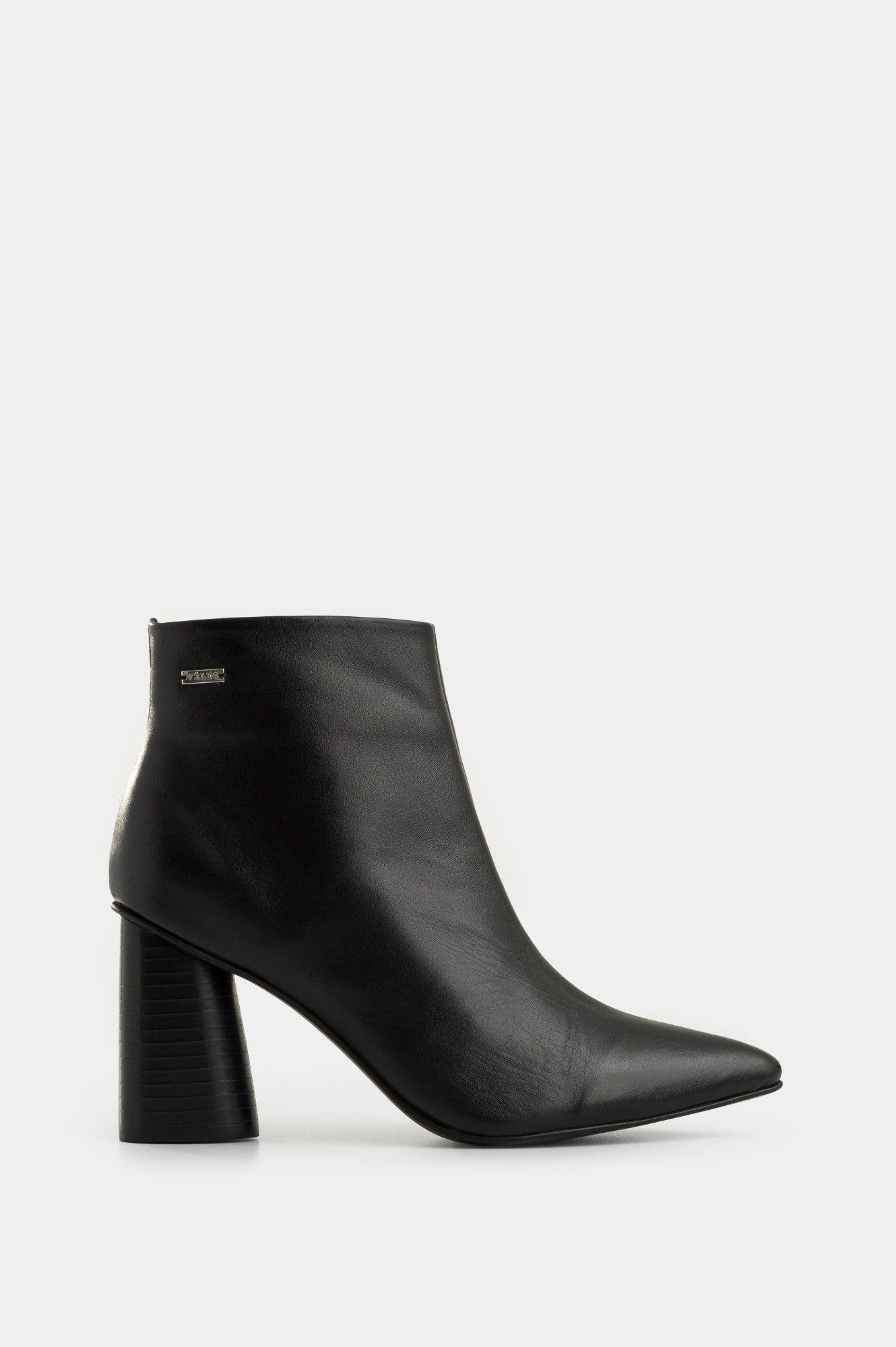 Vélez Botines Agata De Cuero Para Mujer Silueta Punta Negro-1