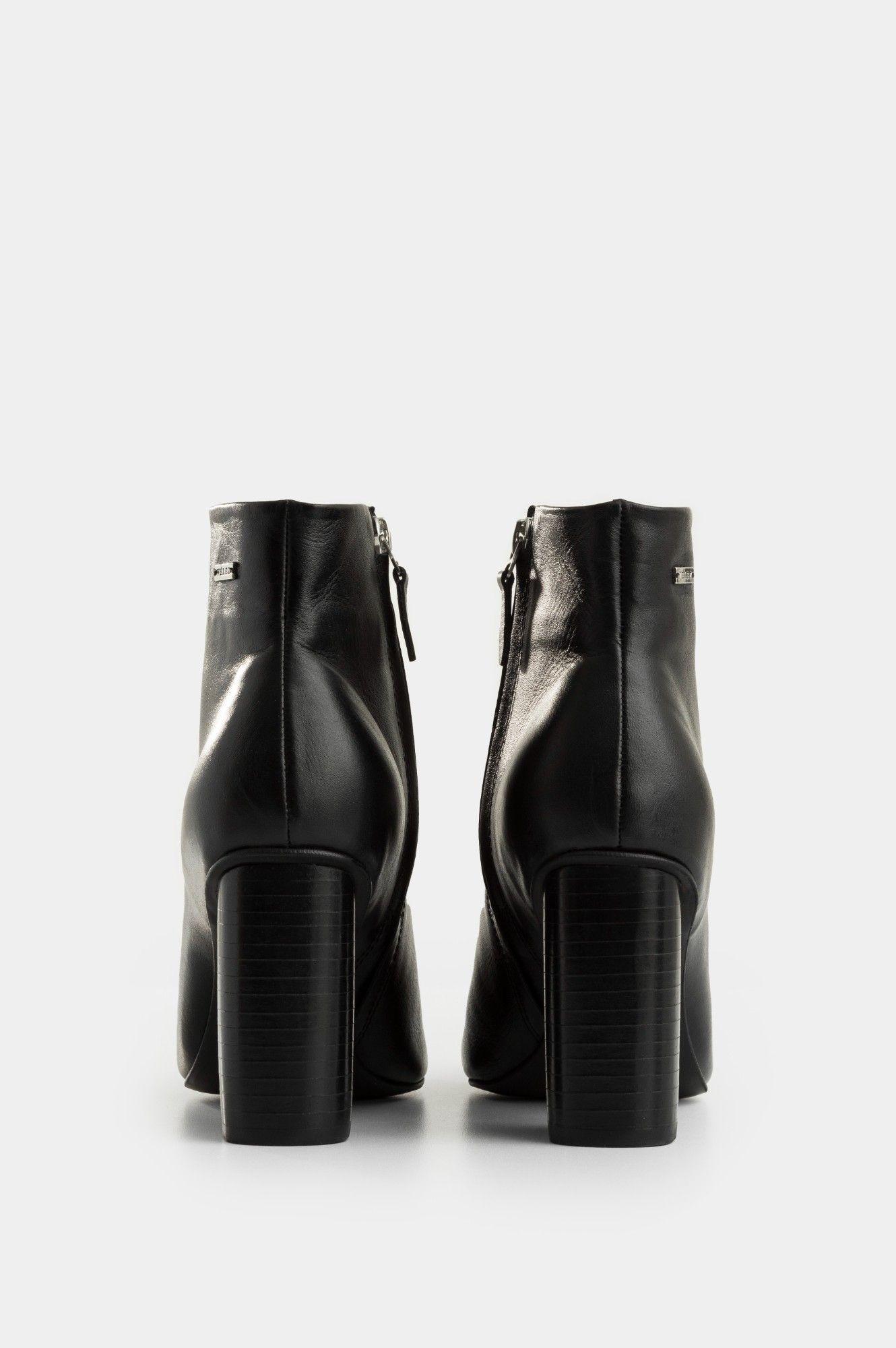 Vélez Botines Agata De Cuero Para Mujer Silueta Punta Negro-5