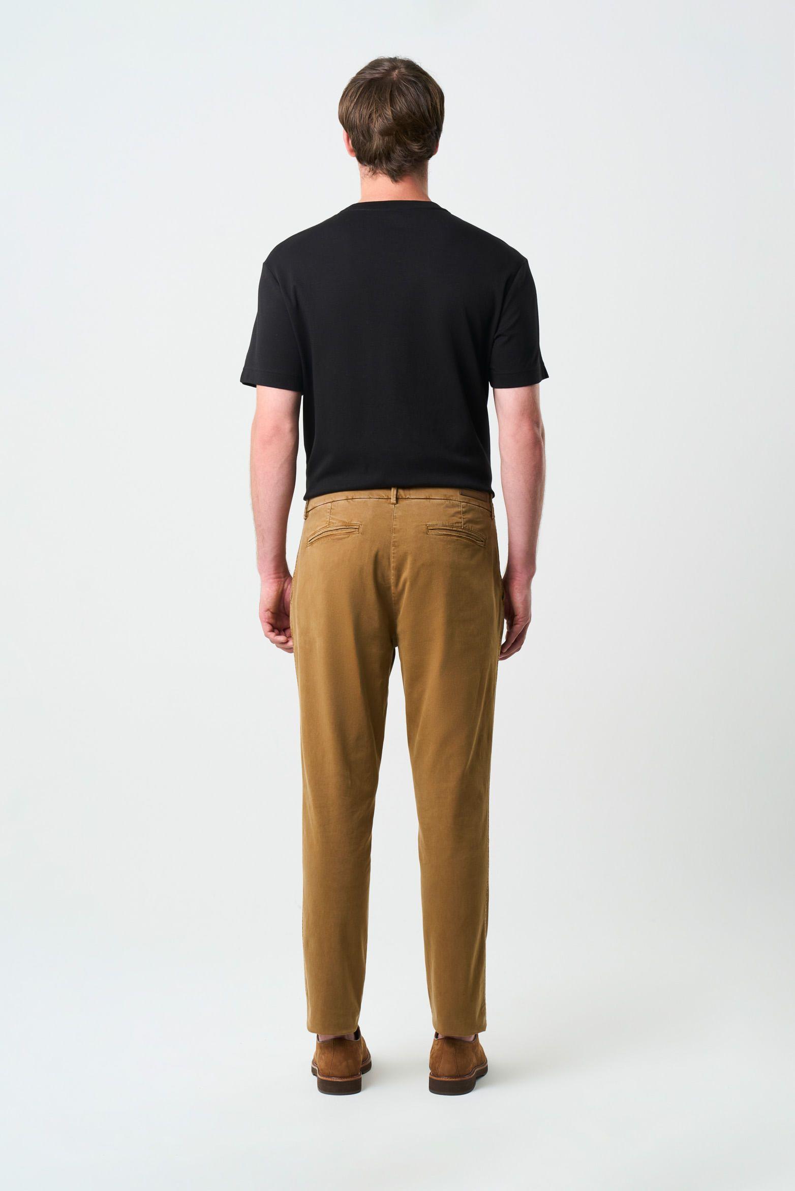 Vélez Pantalón Chino Italo Hombre Semifitted Cafe Claro-2