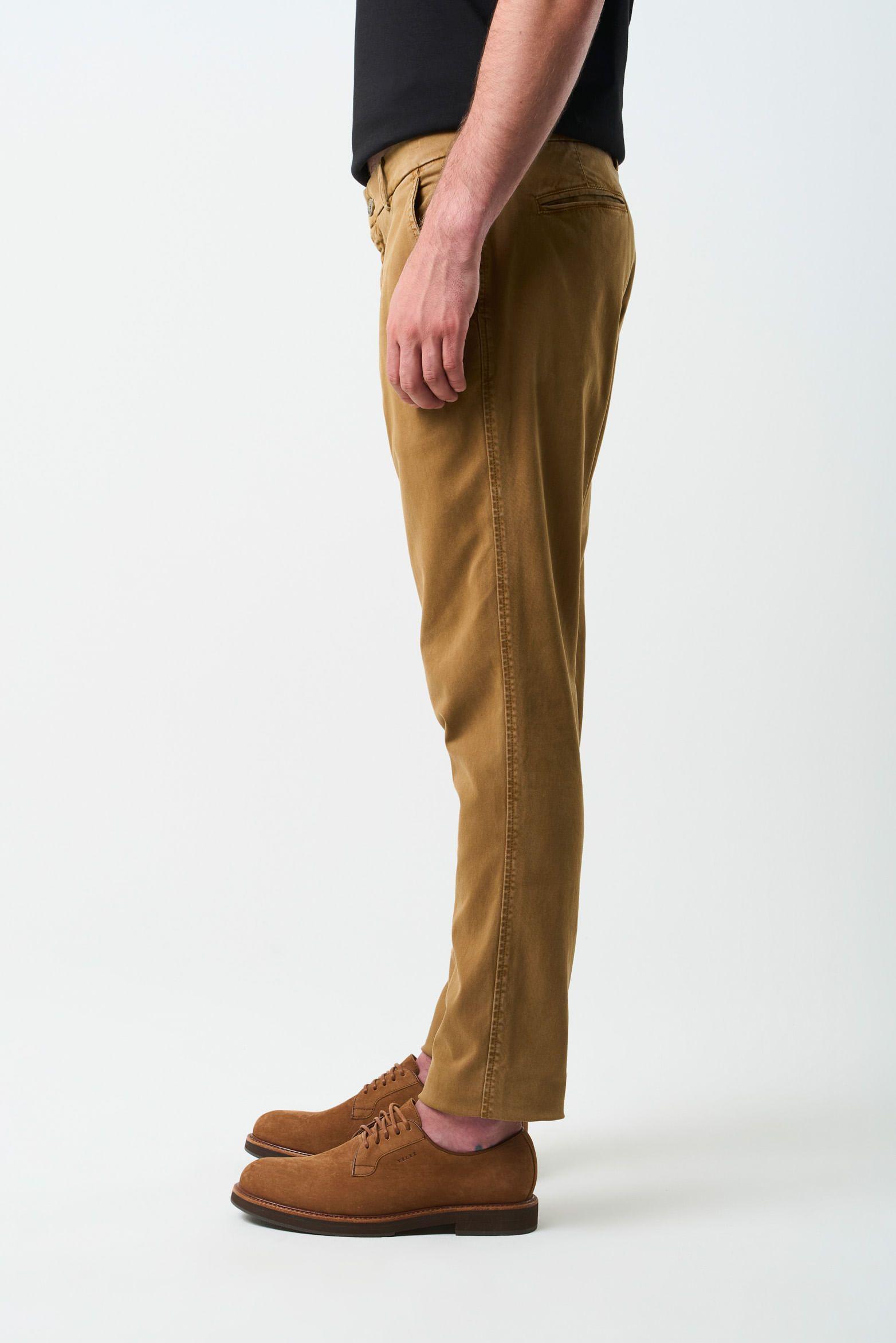 Vélez Pantalón Chino Italo Hombre Semifitted Cafe Claro-4