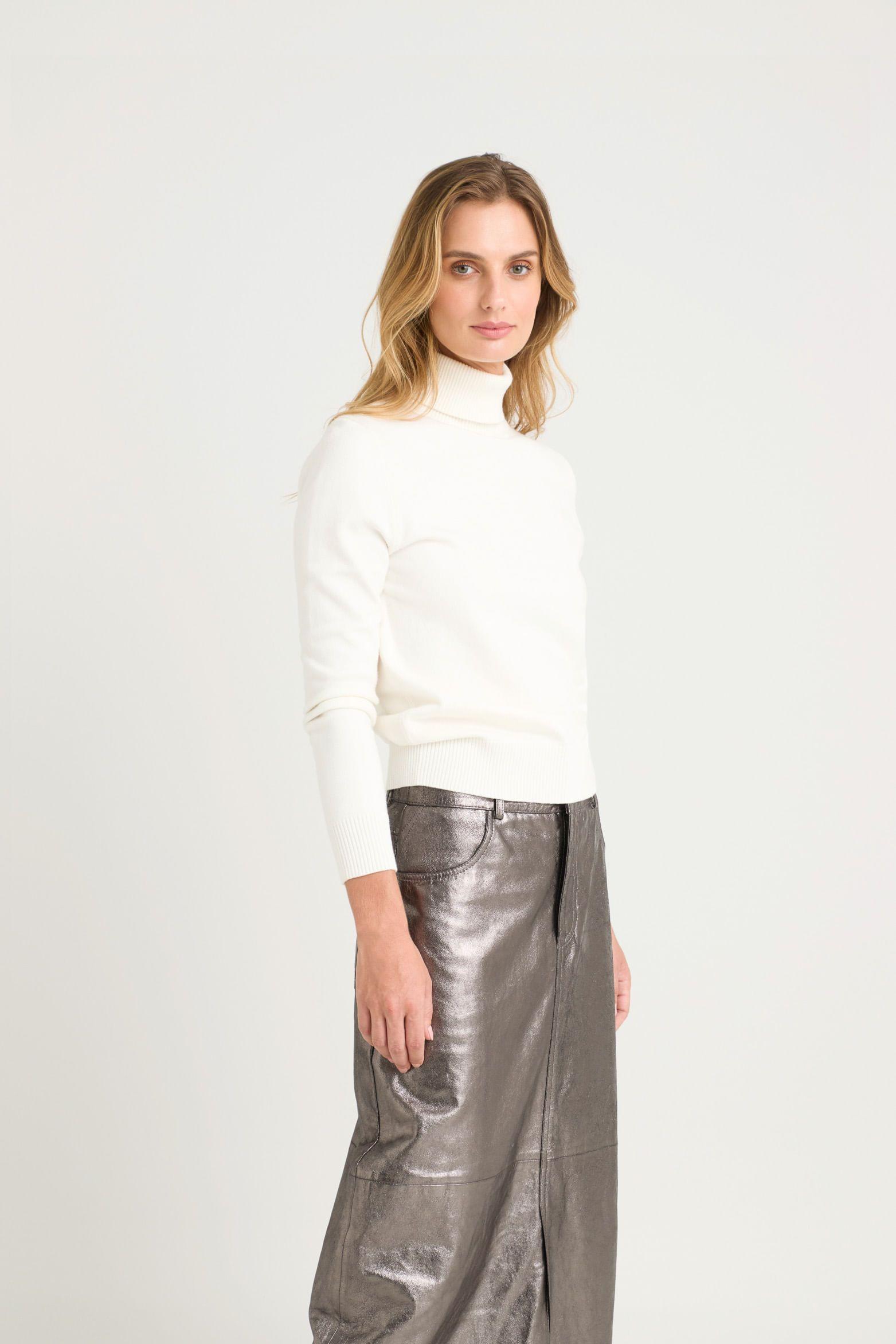 Sweater tejido básico Maqui para mujer cuello tortuga crema-3