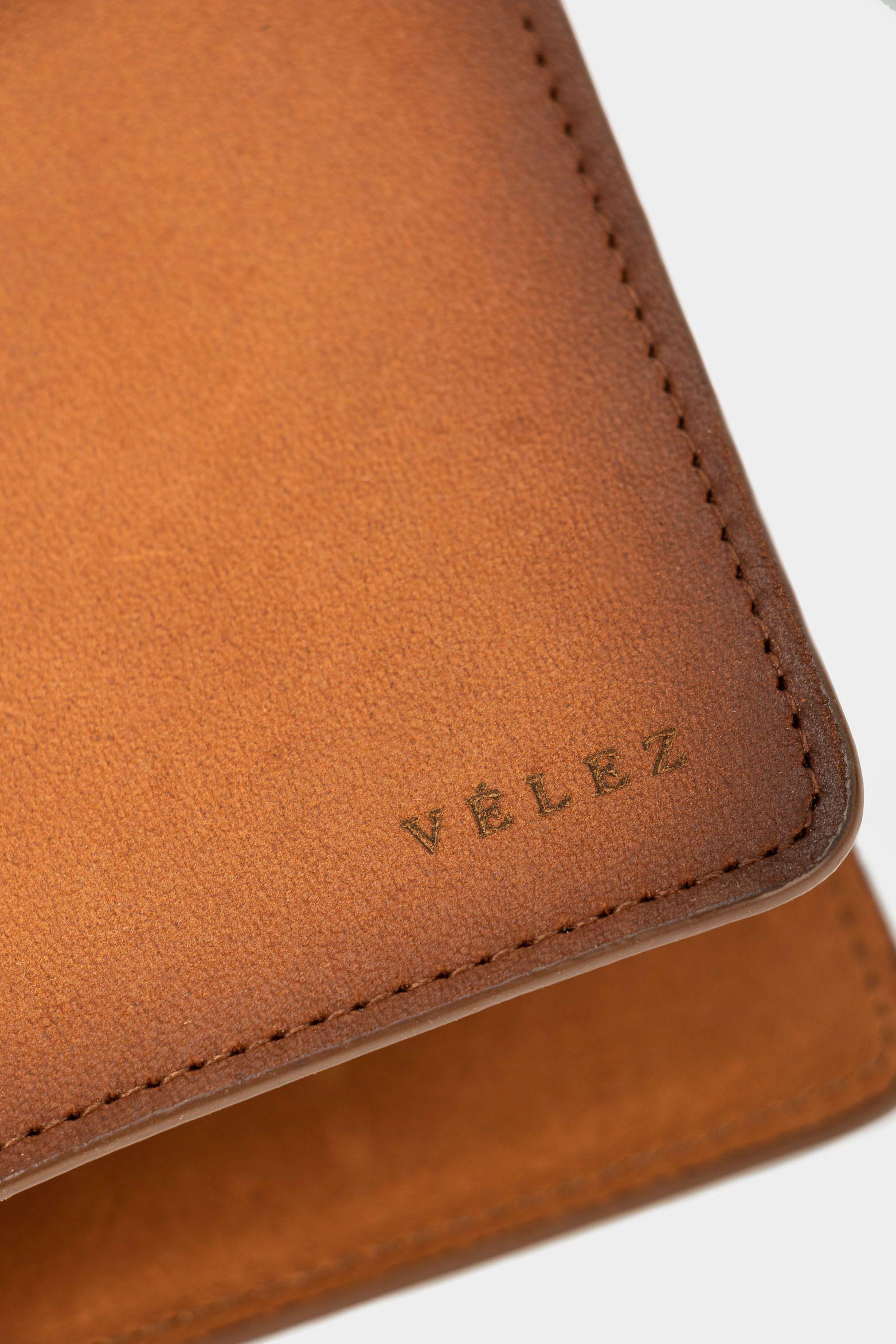 Vélez PortaPasaporte Travel 2.0 Cuero Hombre Envejecido Miel-3
