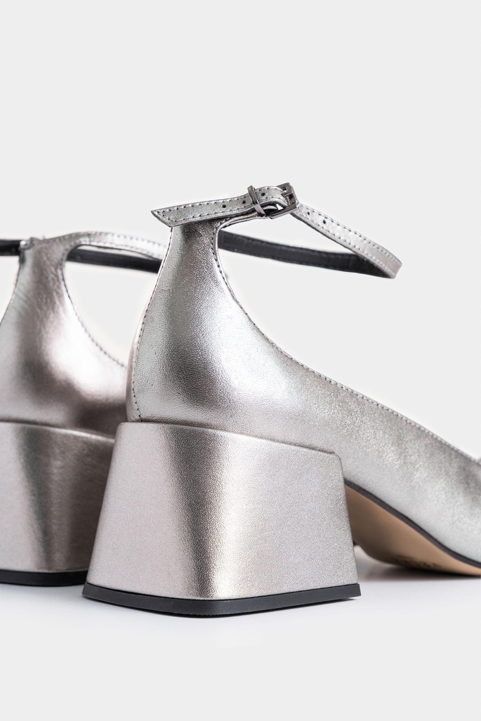 Vélez Zapato Taco Formal Altair Cuero Folia Mujer Amarre Al Tobillo Plata-4