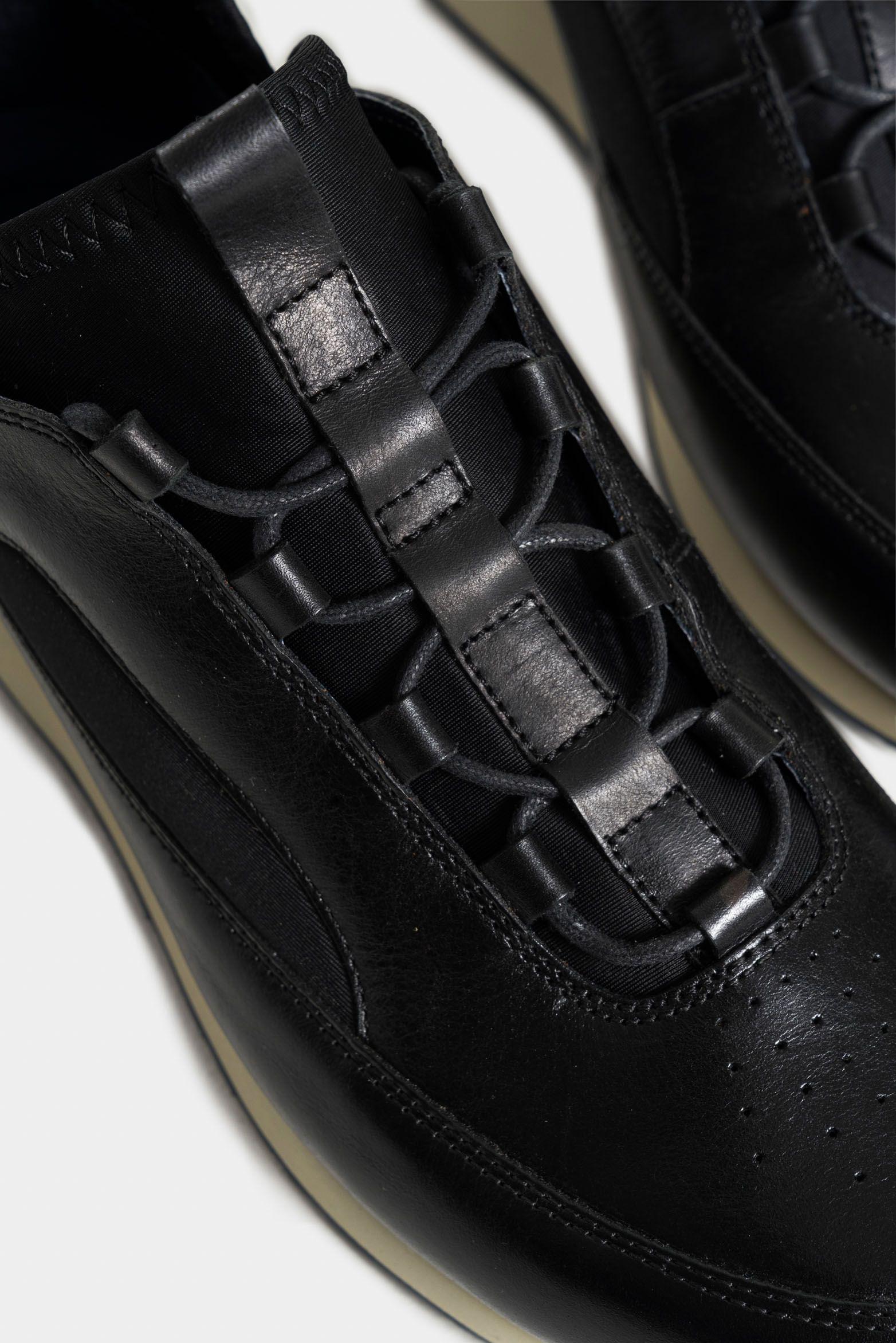 Tenis neo 2 de cuero para hombre con perforaciones láser negro-4