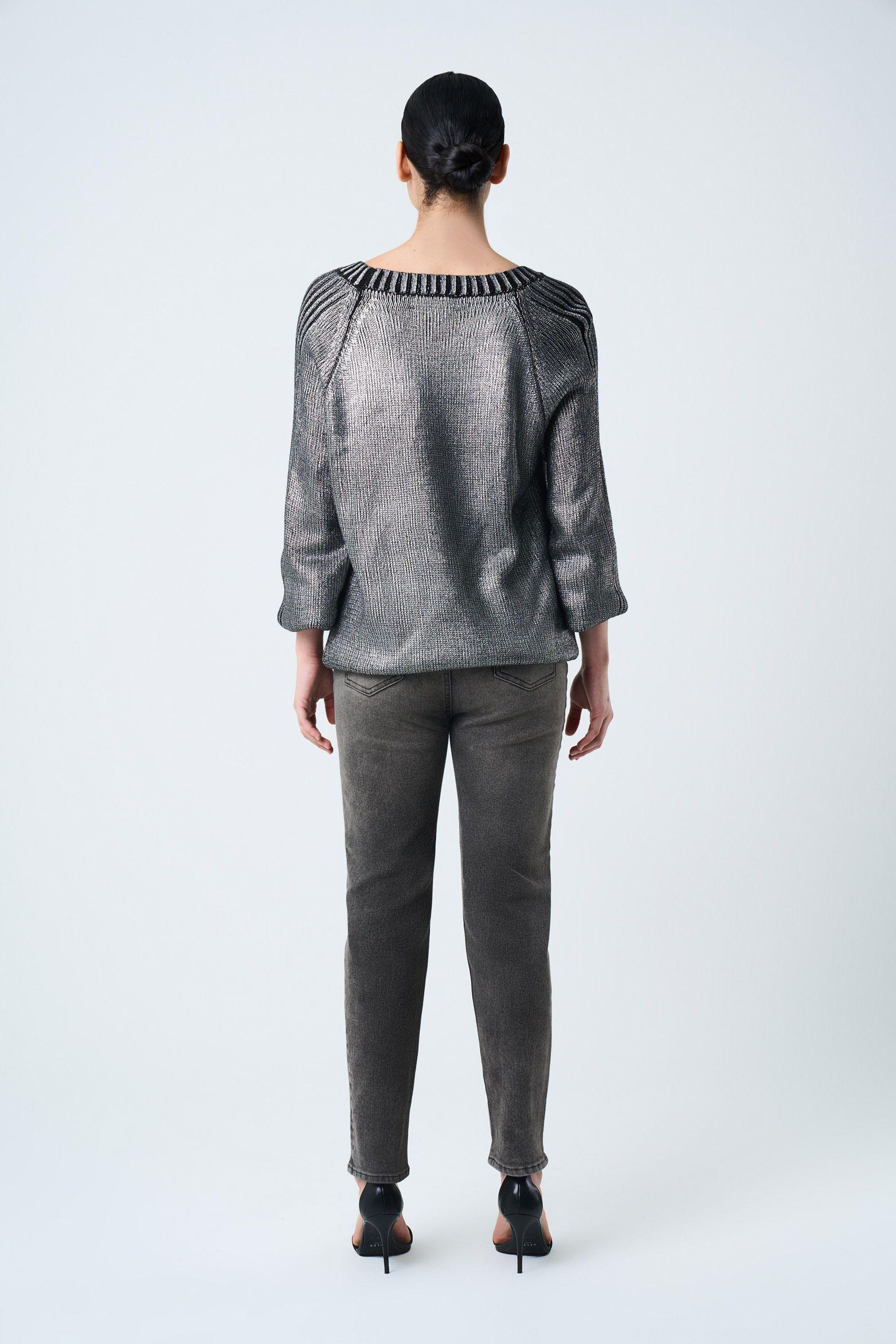 Jean grey silueta mom fit de algodón para mujer detalles cuero gris-2