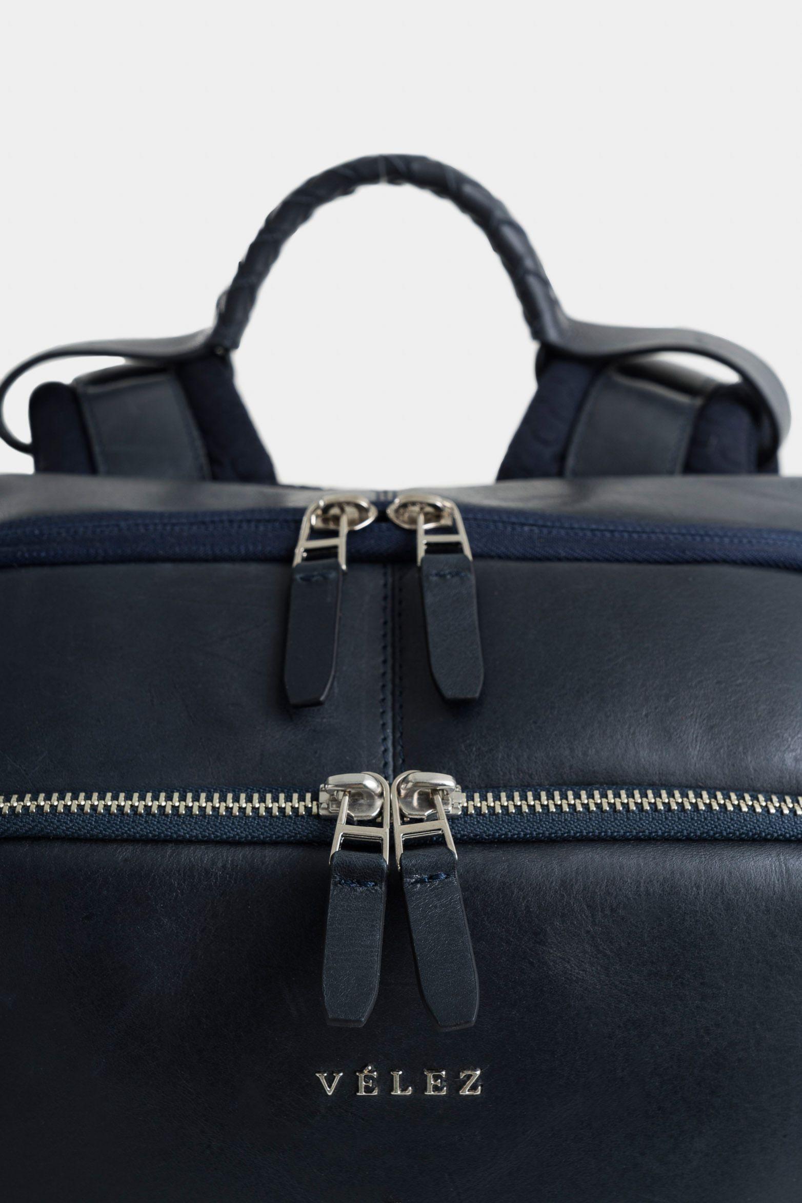 Vélez Mochila Támesis Cuero Hombre Silueta Slim Azul Oscuro-3