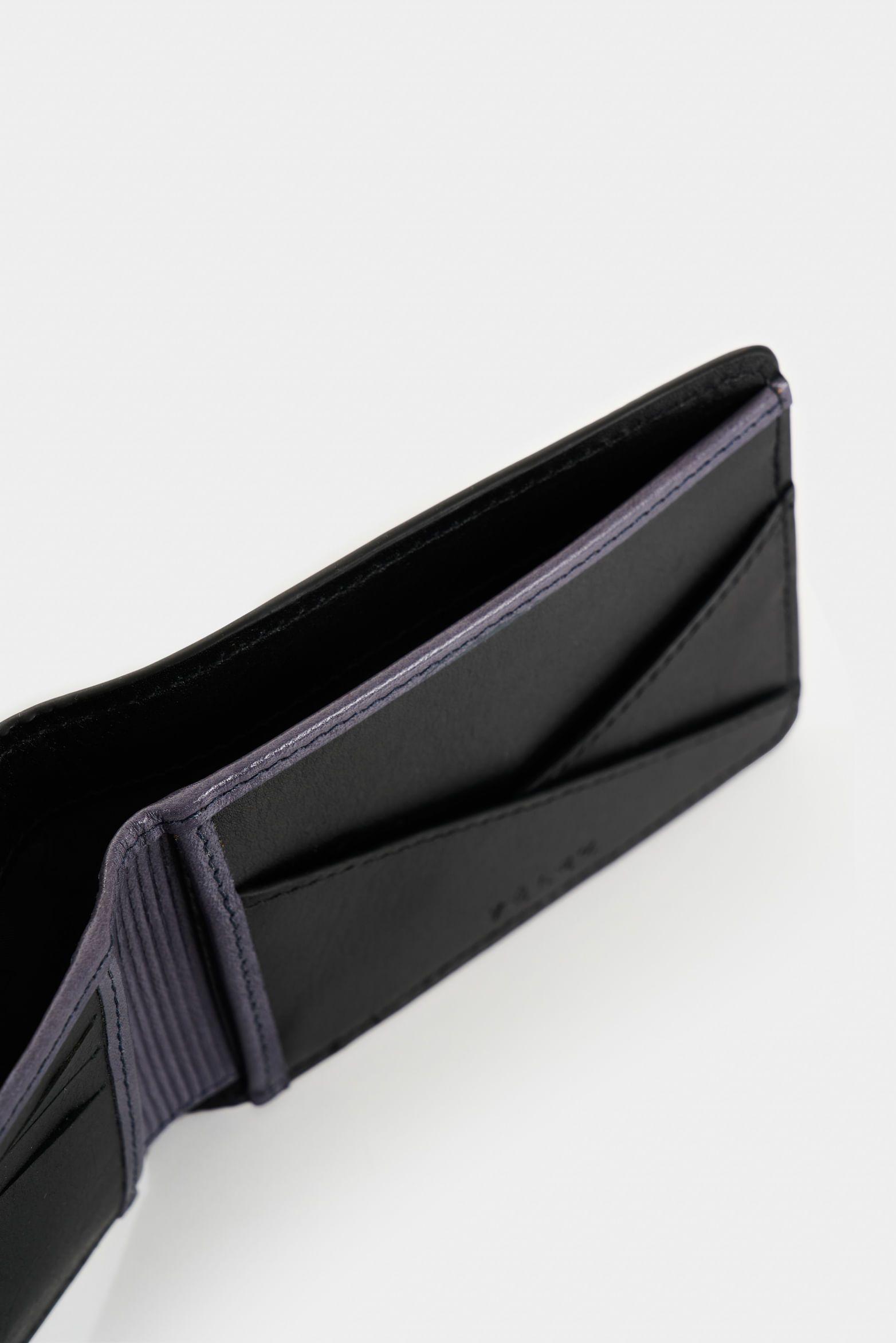 Vélez Billetera Oasis Cuero Hombre Detalle Contraste Negro-4