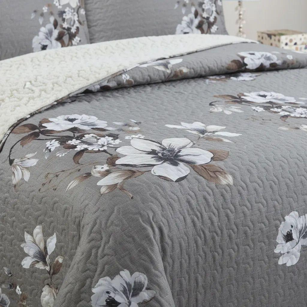 Cubrecama Quilt Sherpa 2pl - Varios Modelos W.m G Blancos Y Beige Estampado Floral-3