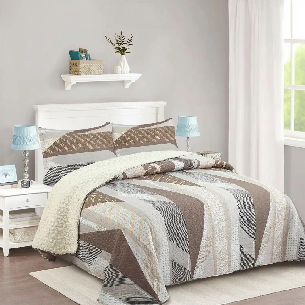 Cubrecama Quilt Sherpa 2pl - Varios Modelos W.m G Café Beige Y Gris. Diseño Geométrico Moderno En Tonos Tierra-2