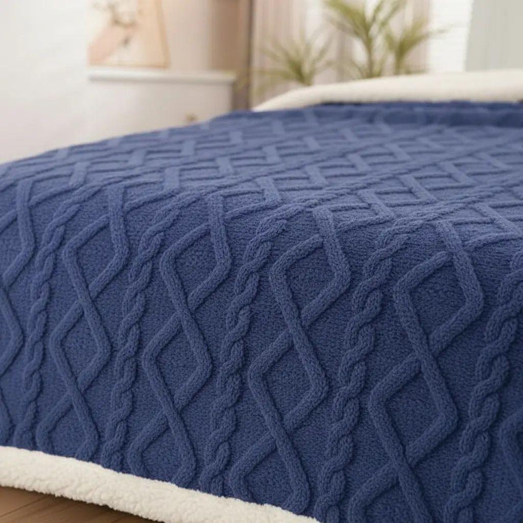 Frazada W.mg Trensado 2 Plazas 230x200 Cm Ligera 1.65 Kg Azul Marino-2