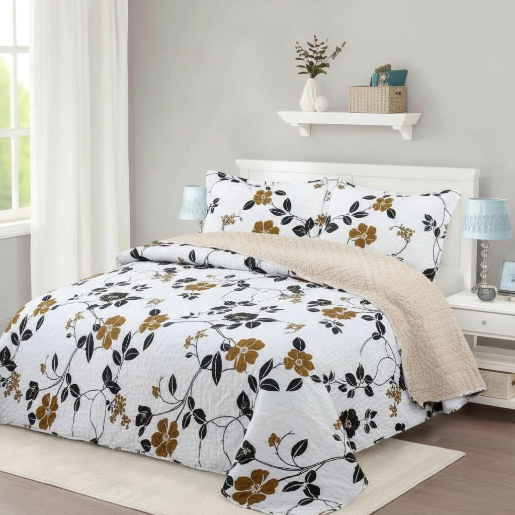 Cubrecama Quilt Sherpa 1.5 - Varios Modelos W.m G Blanco Floral En Tonos Blanco Negro Y Mostaza-4