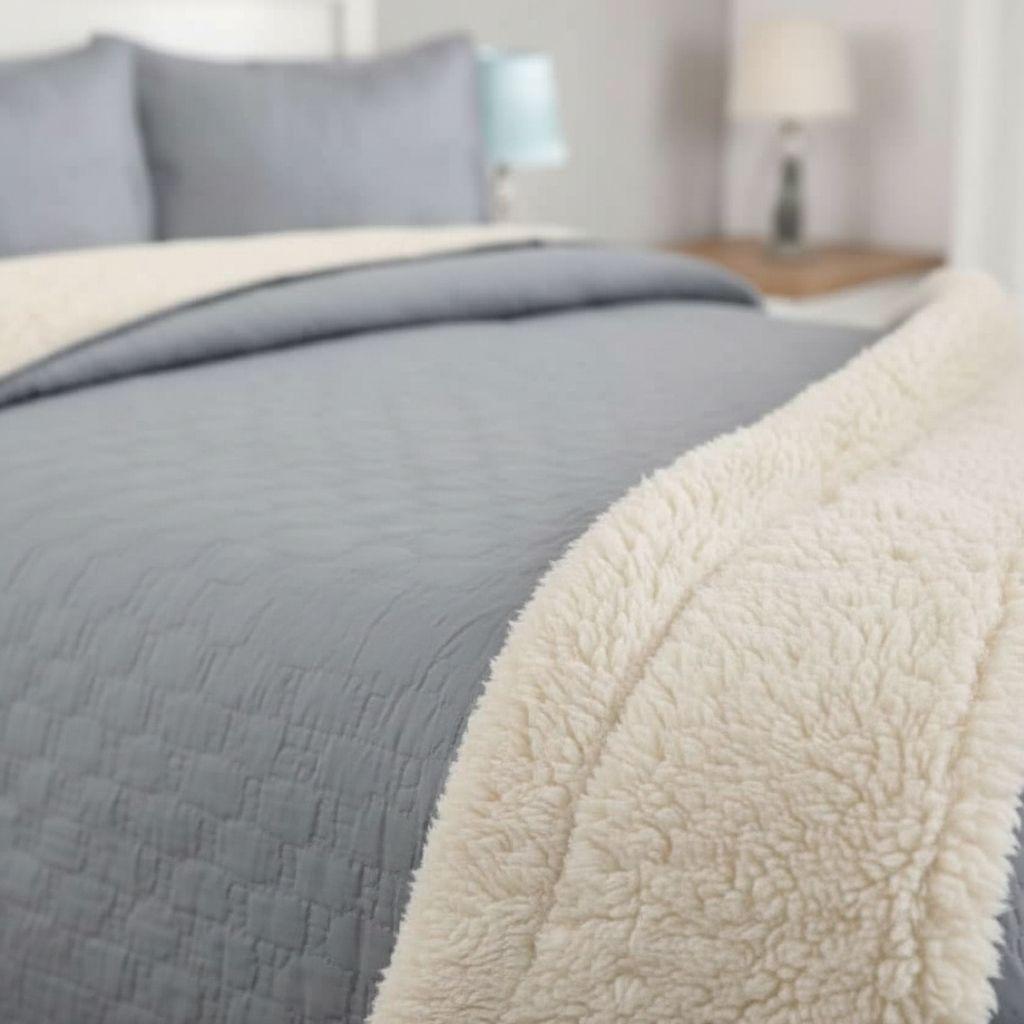 Cubrecama Quilt Sherpa 1.5 - Varios Modelos W.m G Gris Liso-2