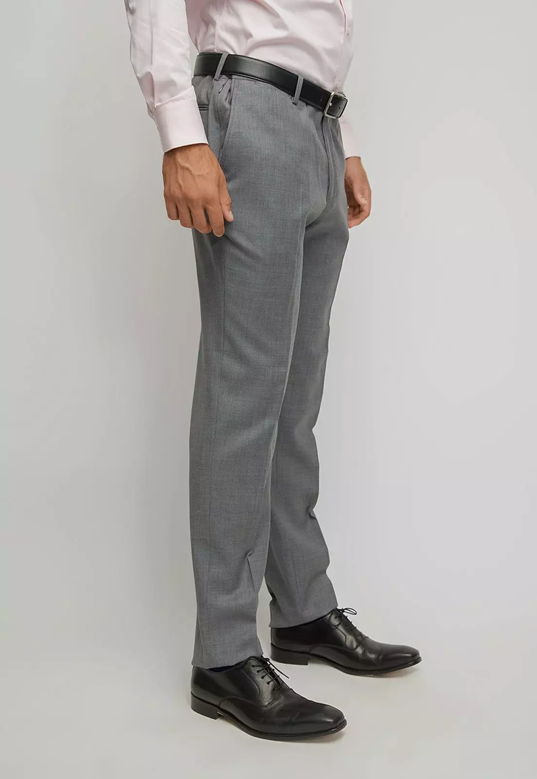 Pantalón Travel gris liso  (Libre de Arrugas)-0