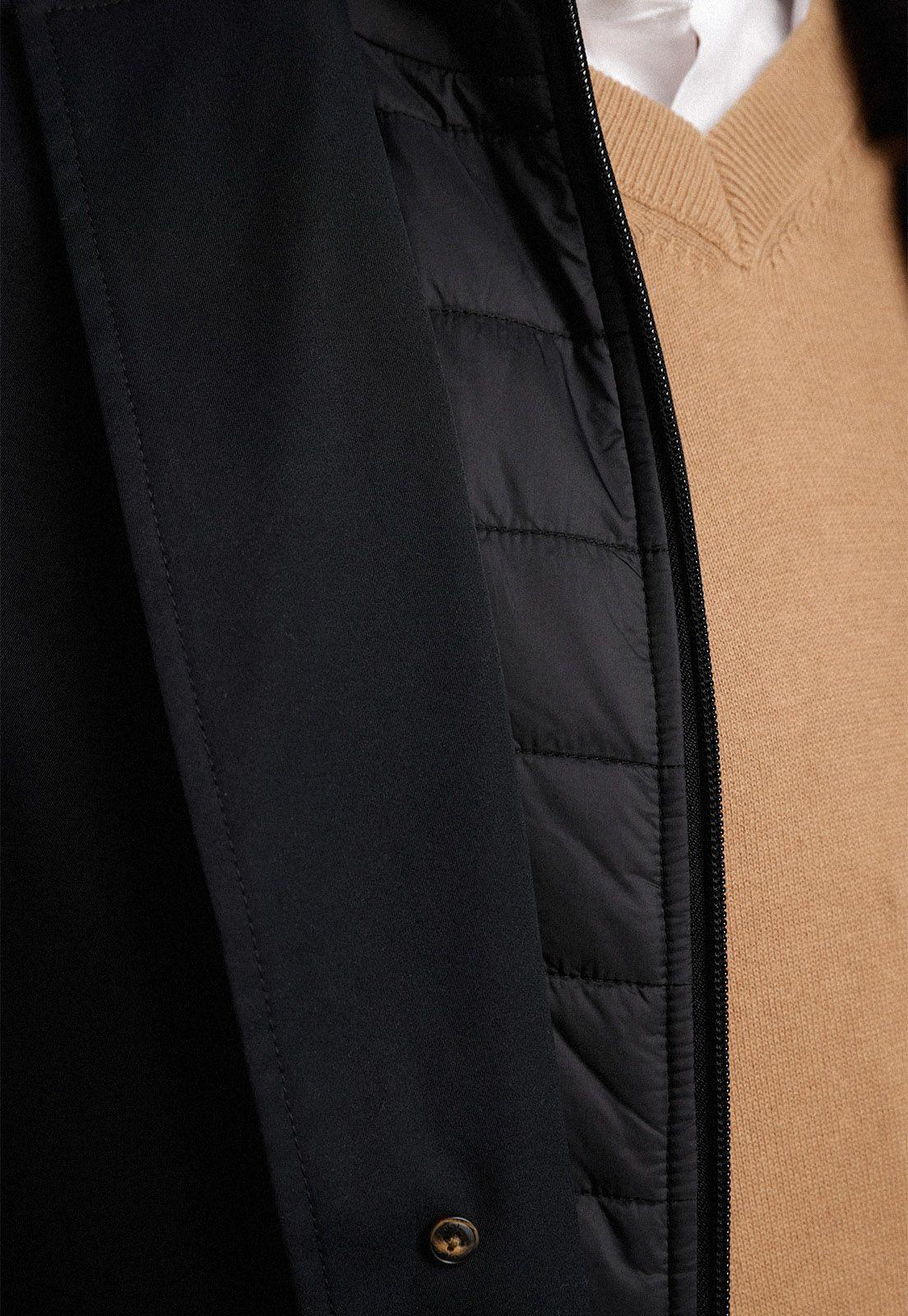 Chaqueta impermeable travel negro-3