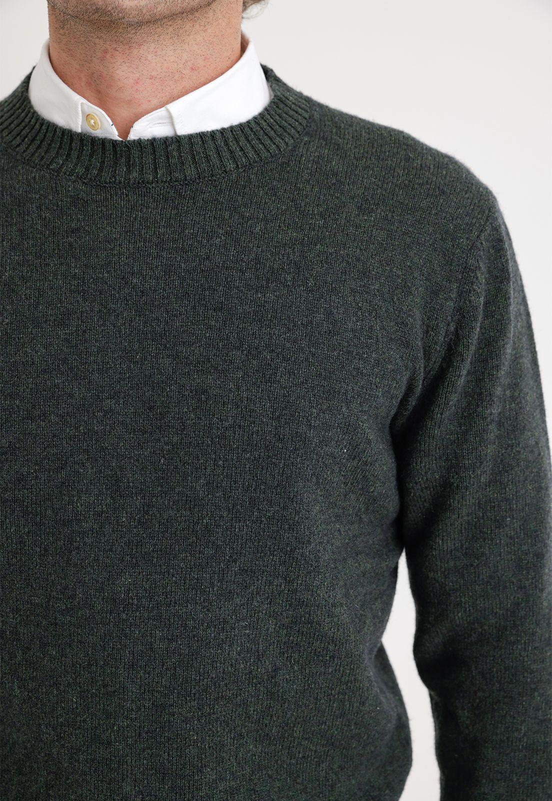 Sweater hombre cuello redondo liso verde-2