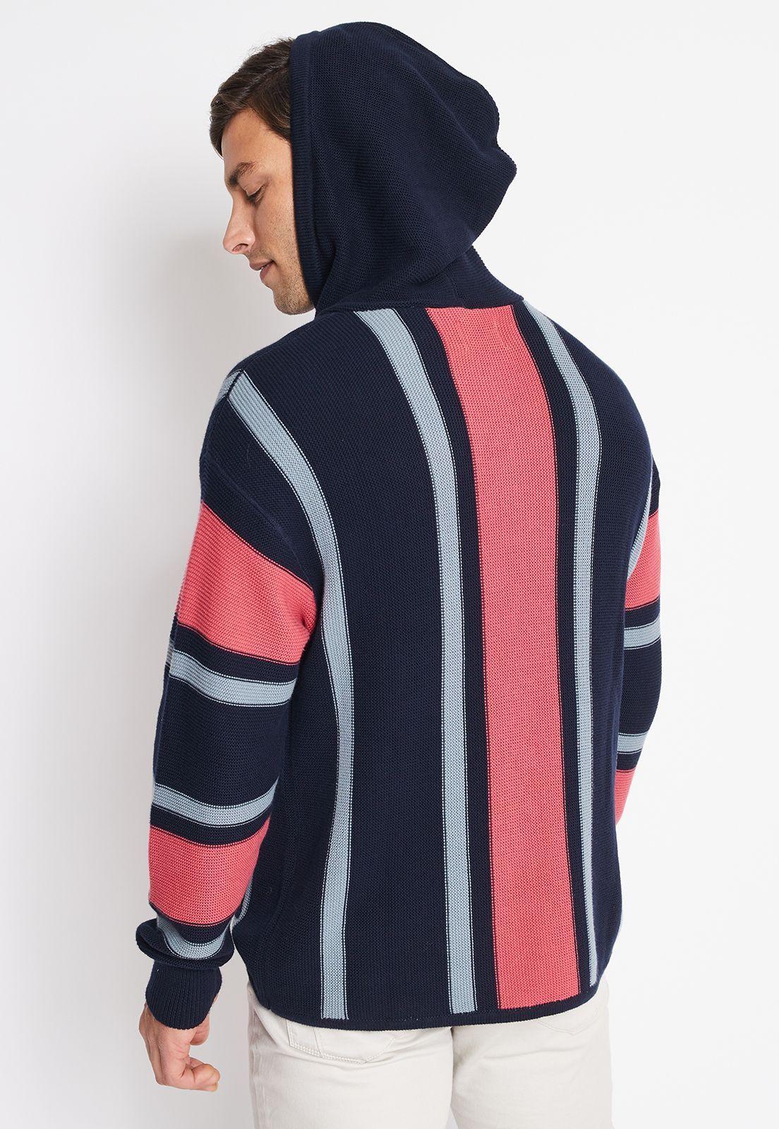 SWEATER HOMBRE CON CAPUCHA-2