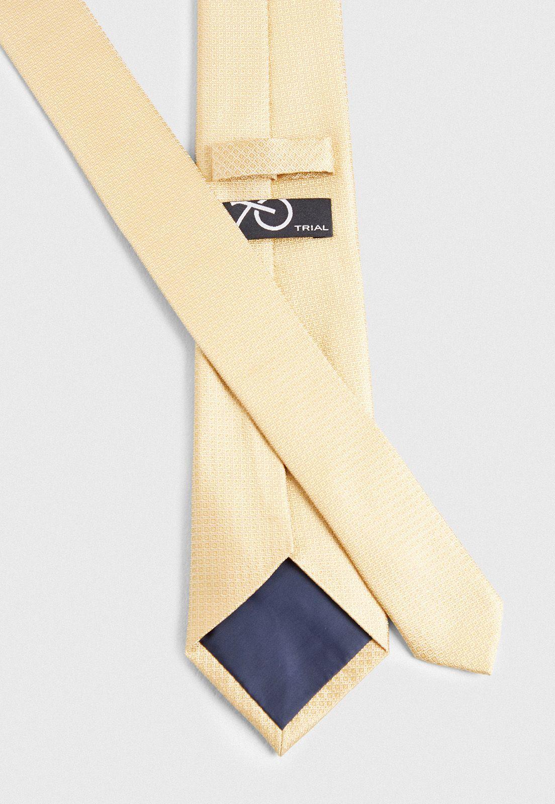 Corbata Andrew detalle microdiseño amarillo-2