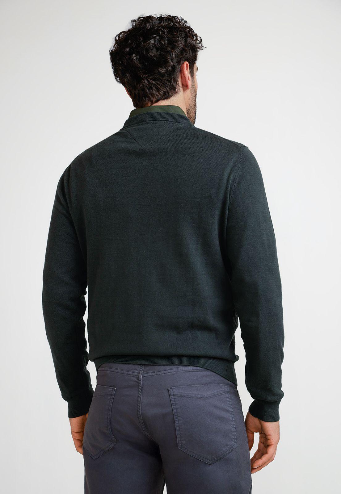 Sweater Hombre Cuello V Parrot Verde-1