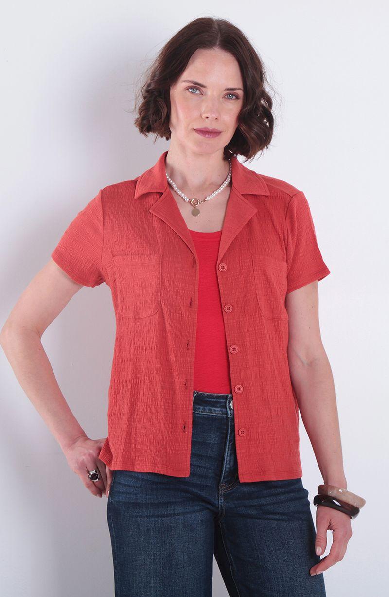 Blusa Manga Corta  Abotonada En Delantero Y Bolsillo-0