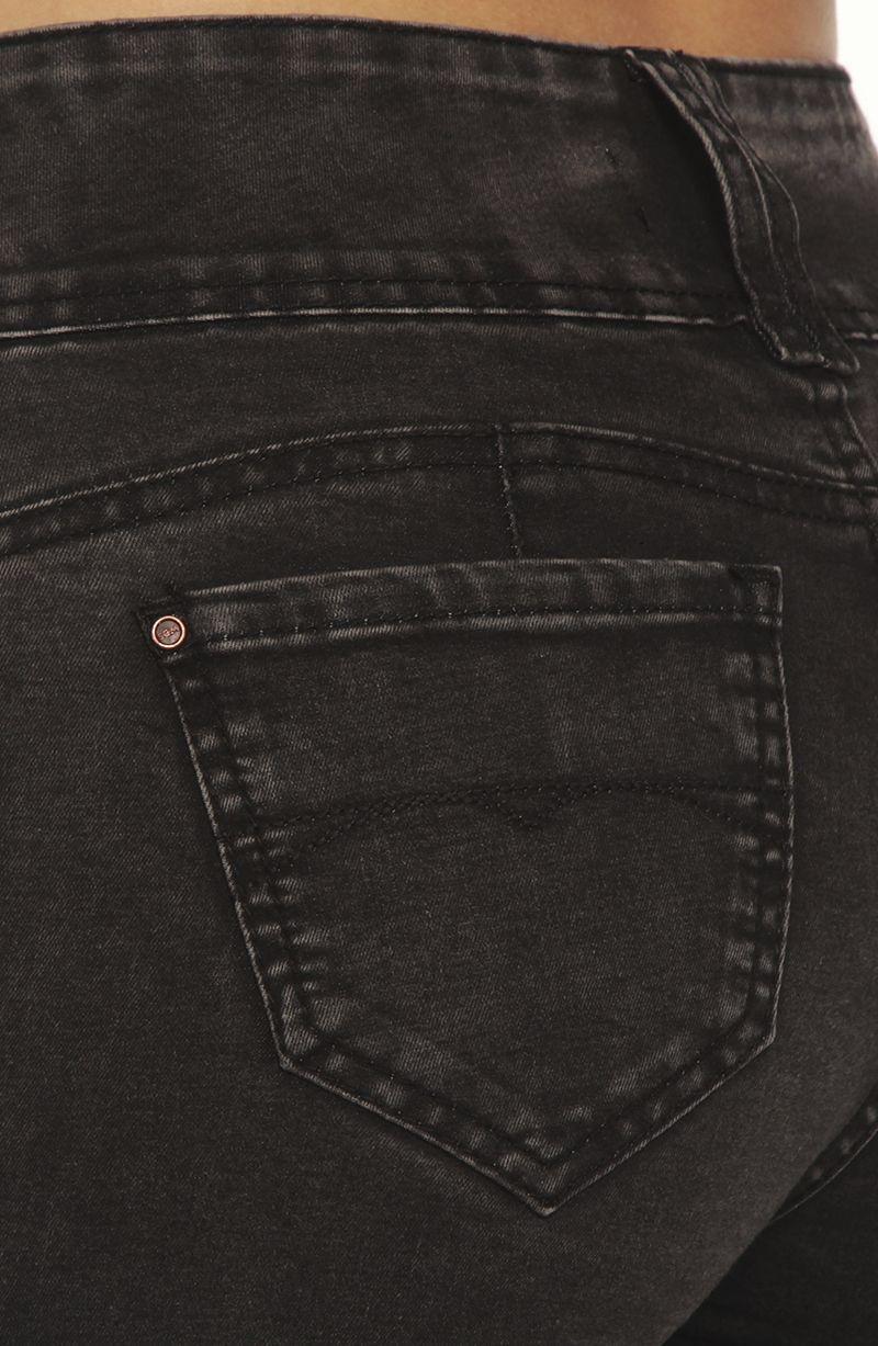 Jeans Tiro Alto Recto  Pretina Alta   Dos Botones-8