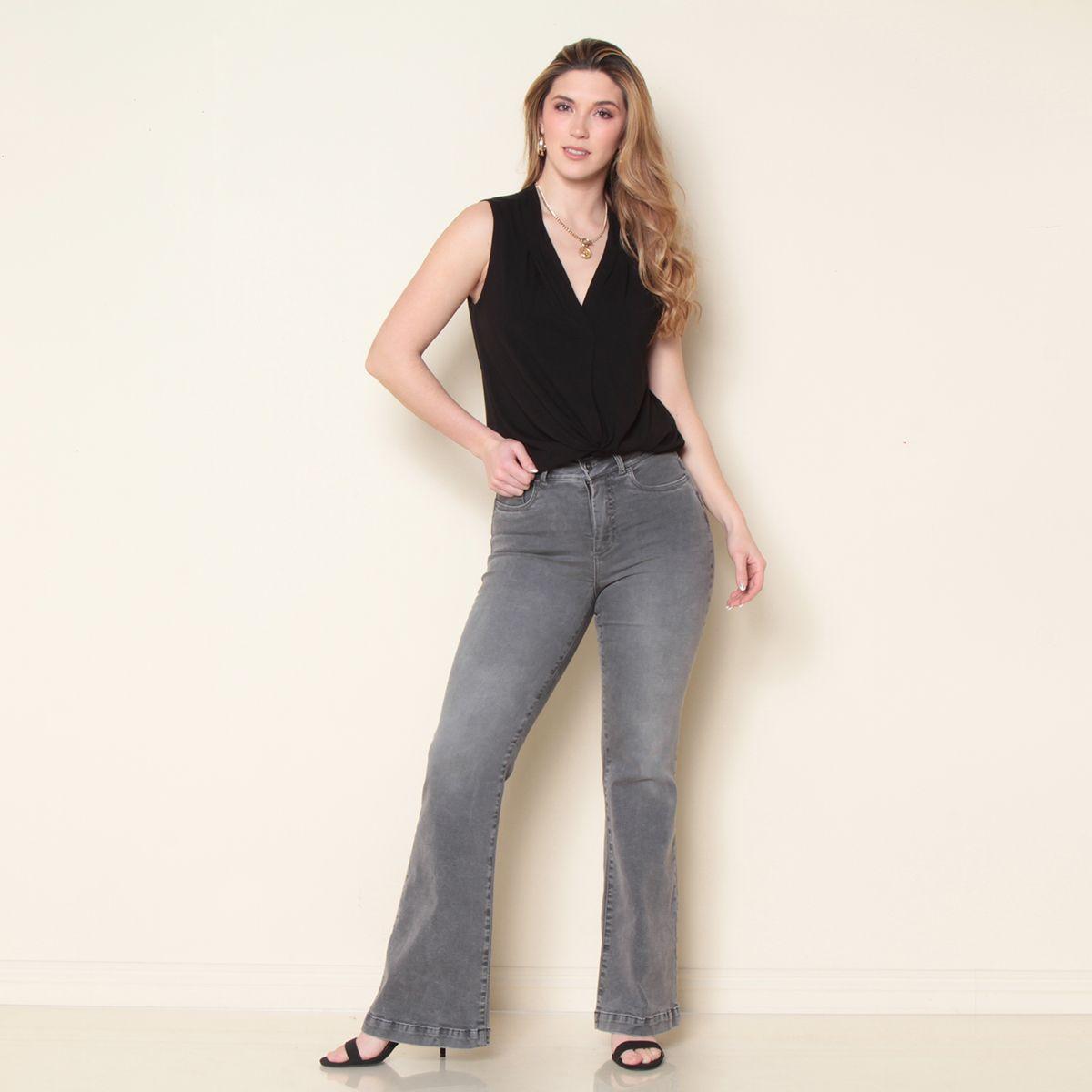 Polera Sin Manga Solida Escote V Con Detalles Pliegues-4