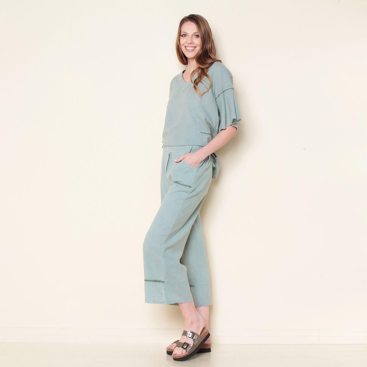 Pantalon Lino Solido Con Blosillos Y Aplicacion En Bordado-3