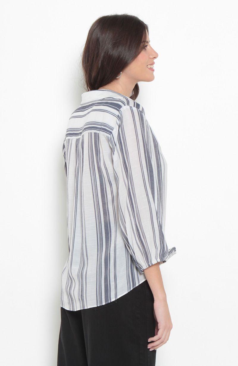 Blusa Listada Manga 3/4 Abotonada En Delantero Y Nudo En Ruedo-4