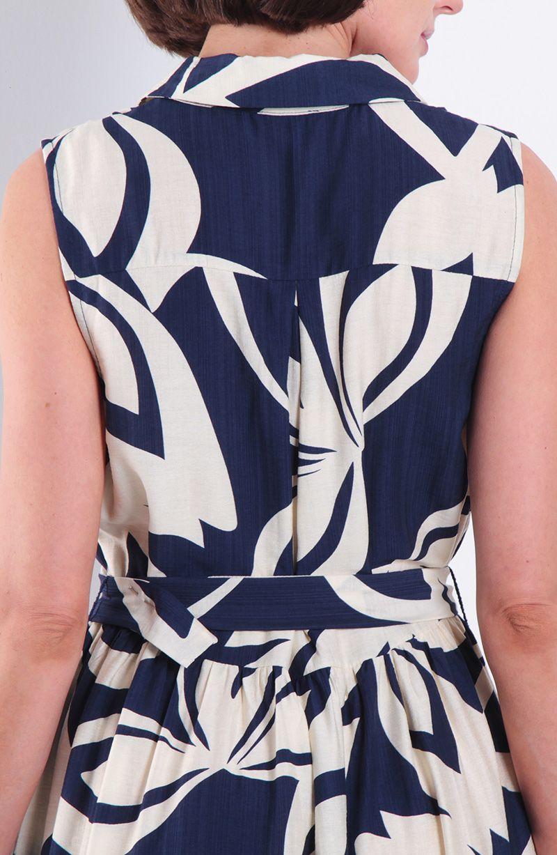 Vestido Estampado Sin Manga Abotonado En Delantero-3