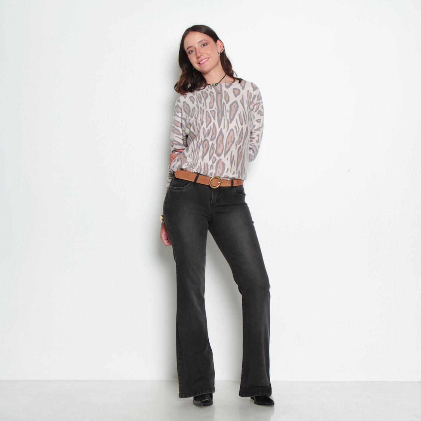 Jeans Tiro Bajo Flare Pretina Un Boton-4