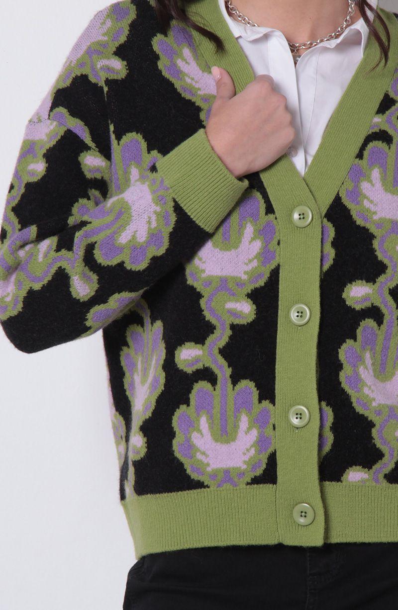 Chaleco Manga Larga Estampado Abotonado   Escote V-4