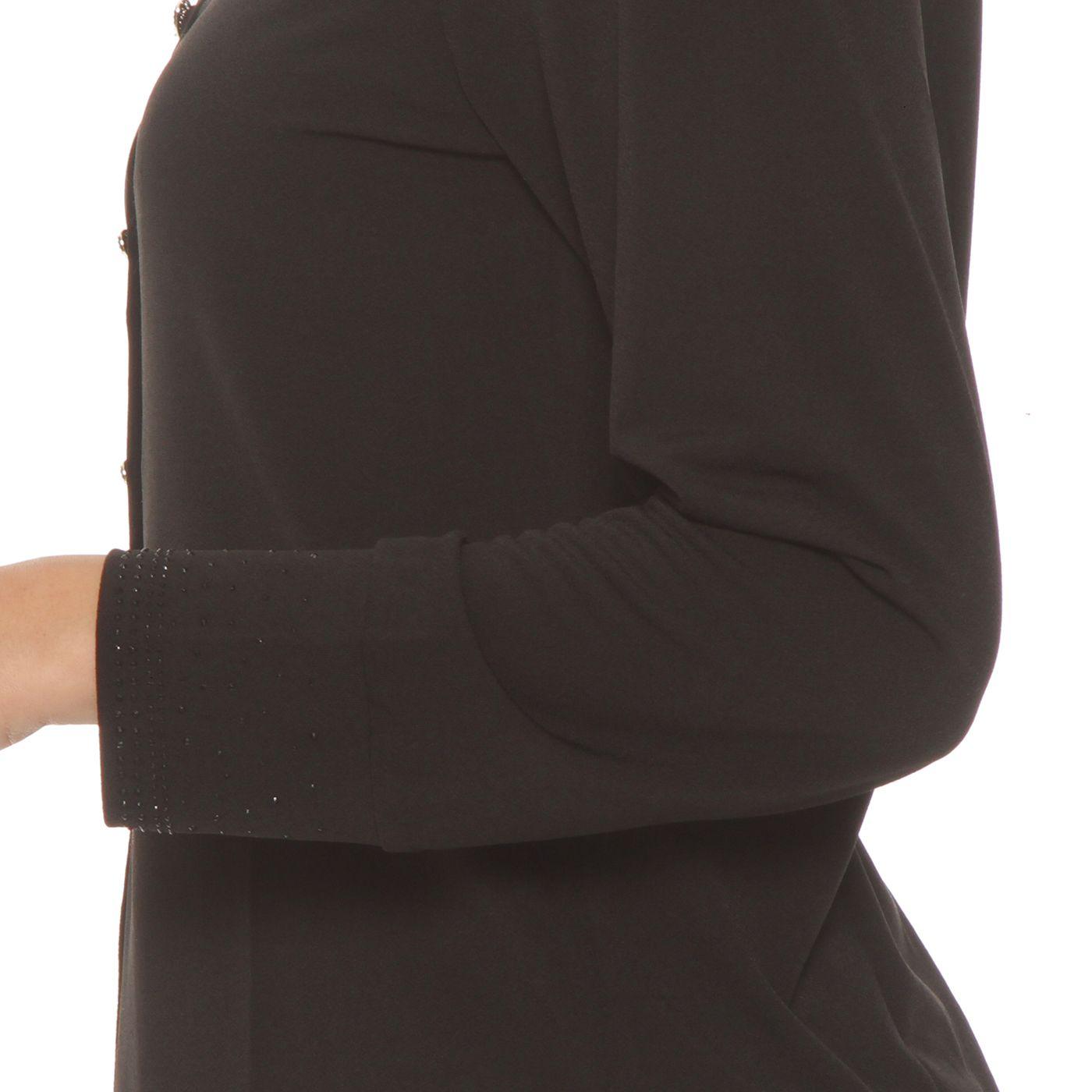 Blusa Manga Larga Abotonada En Delantero Con Aplicacion En Cuello-2