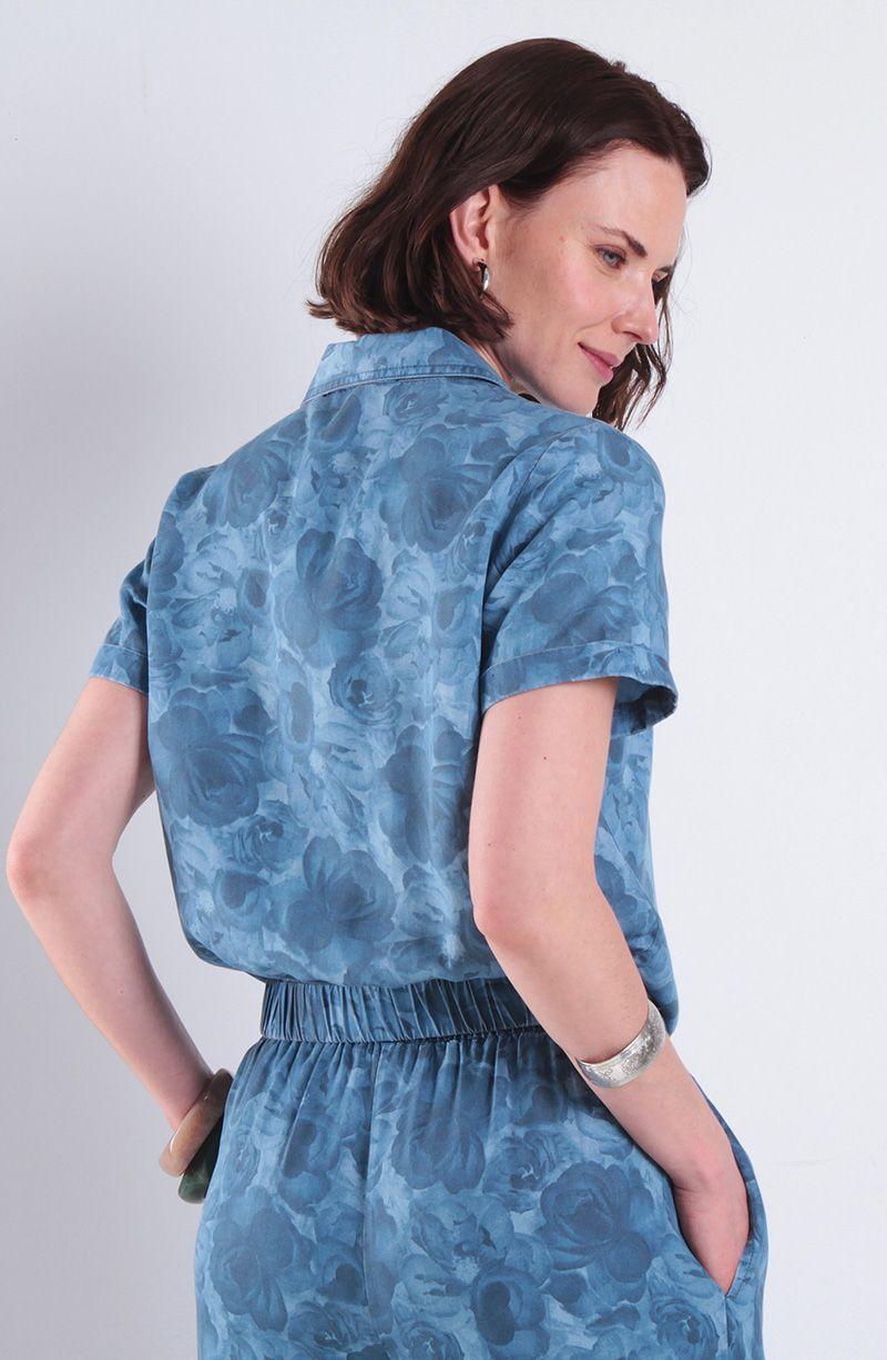 Blusa Lyocell Estampado Manga Corta Con Nudo En Ruedo-4