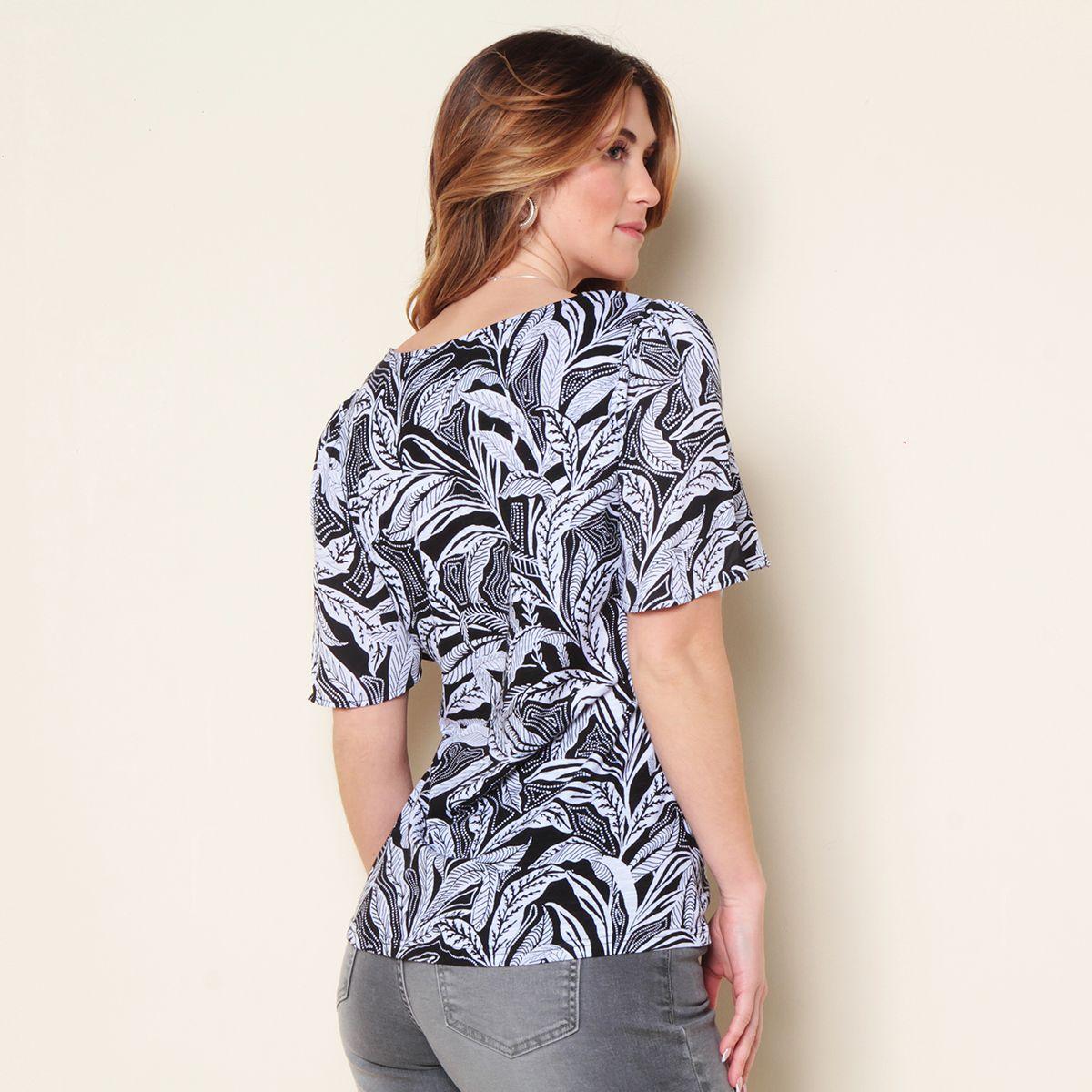 Polera Manga Corta Estampada Escote-4