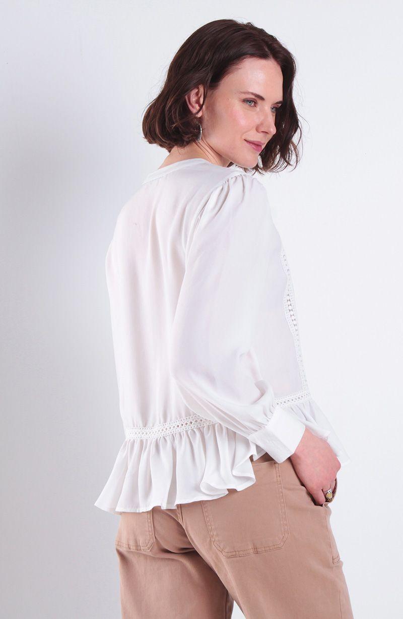 Blusa Manga Larga Bordery Escote V-7