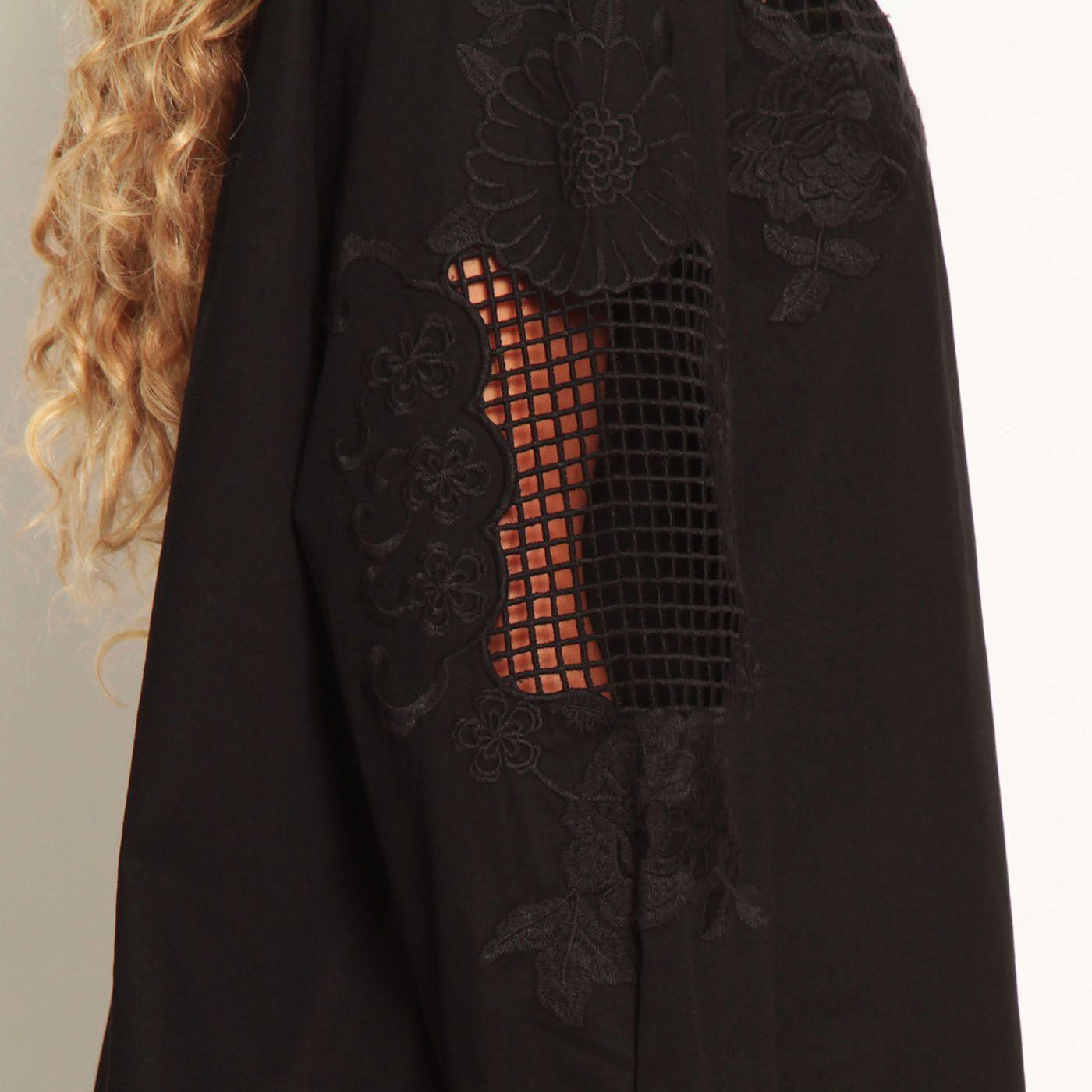 Blusa Manga Larga Con Aplicacion De Encaje Abotonada En Delantero-2