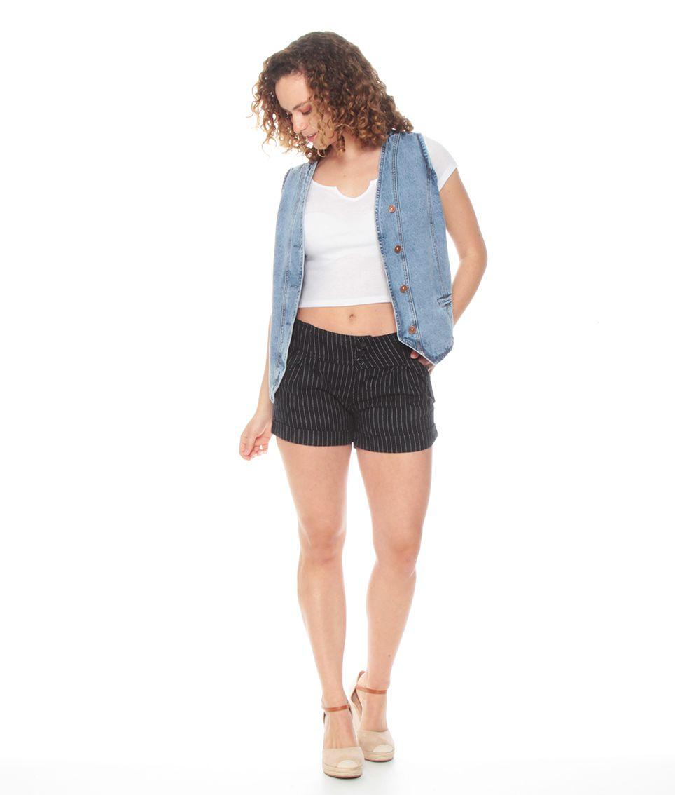 Short Rayas Pretina Ancha Tres Botones Con Bolsillos Detalle Hebilla-6