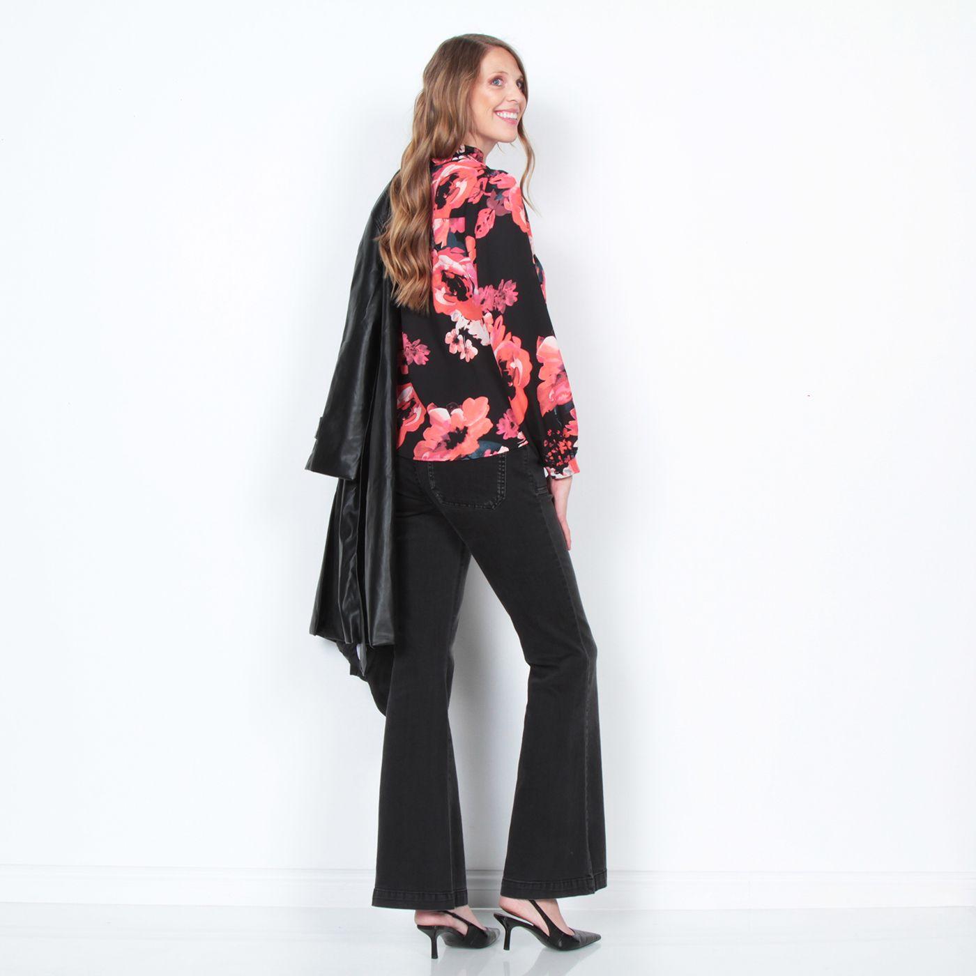 Blusa Manga Larga Estampada Abotonada En El Delantero-7