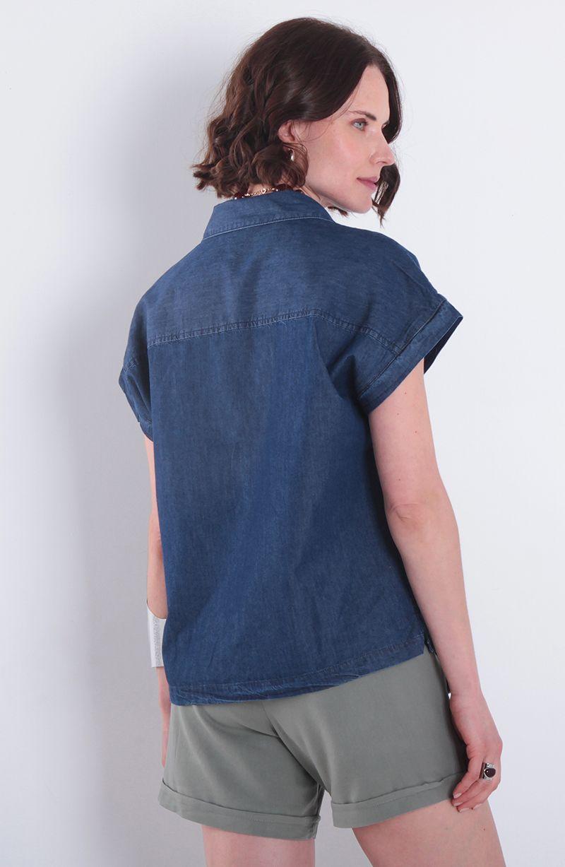 Blusa Manga Corta Denim Abotonada En Delantero Escote V-6