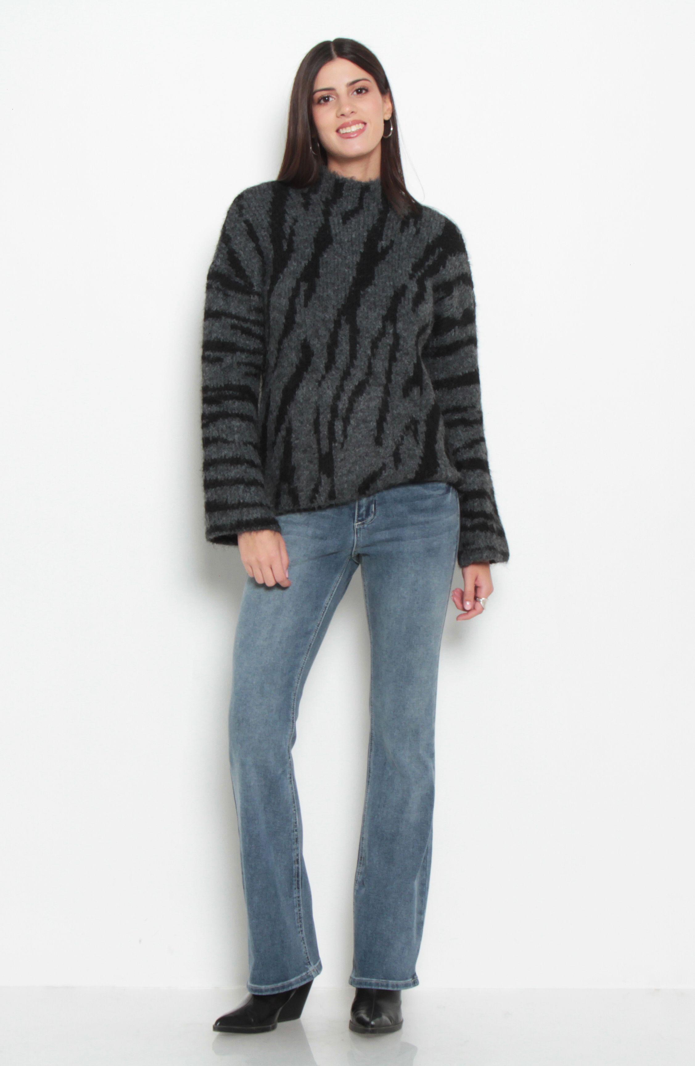 Sweater Animal Print Manga Larga    Cuello Alto-4