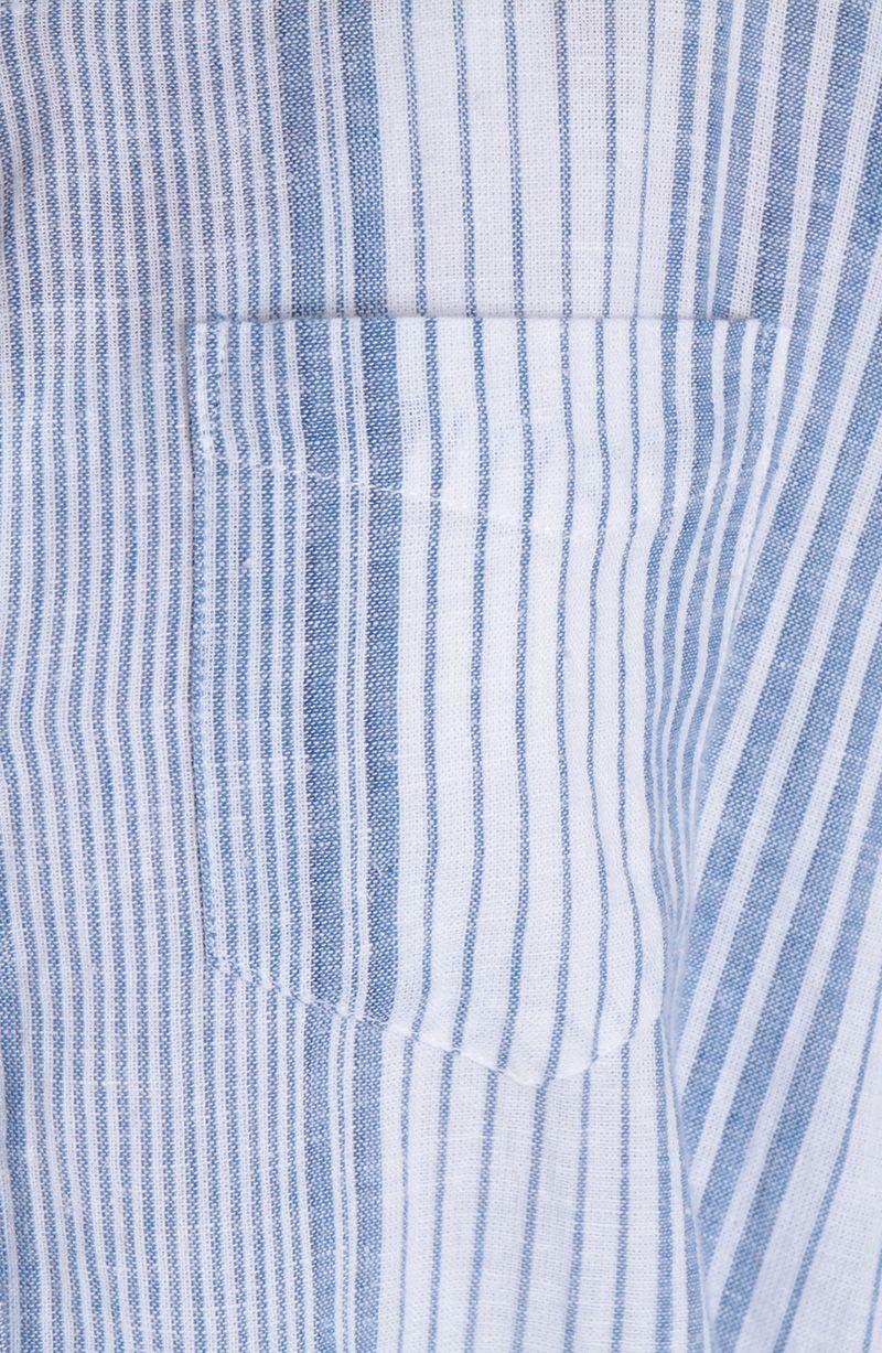 Blusa Listada Manga Larga Abotonada En Delantero-1