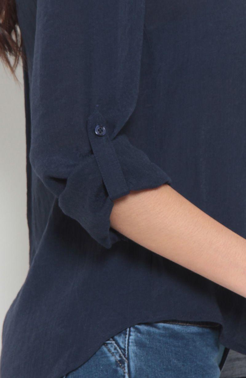 Blusa Manga Larga Escote V Abotonada En Delantero-3