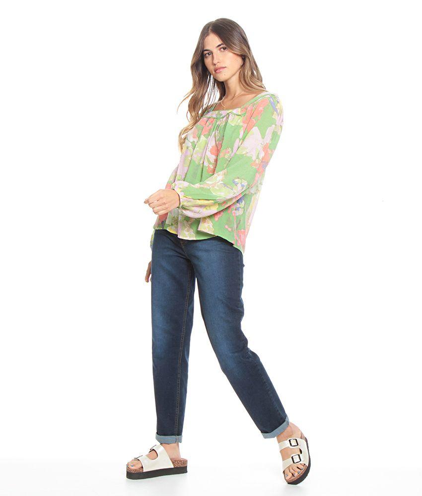 Blusa Manga Larga Estampada Escote Cuadrado Con Detalle-3
