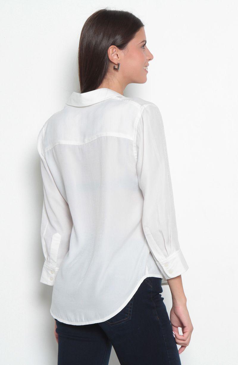 Blusa Manga   3/4 Abotonada   En Delantero-2