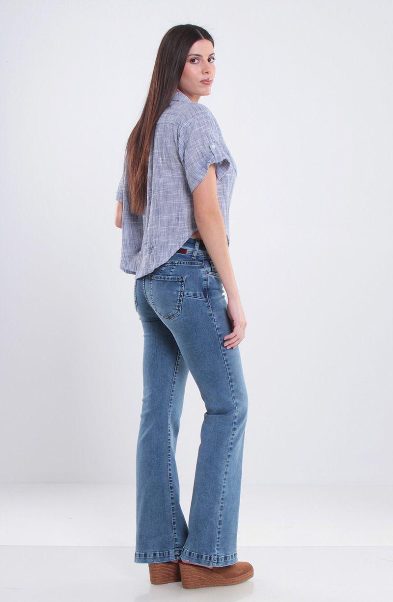 Jeans Flare Tiro Alto Push Up Pretina Media Dos Botones-8