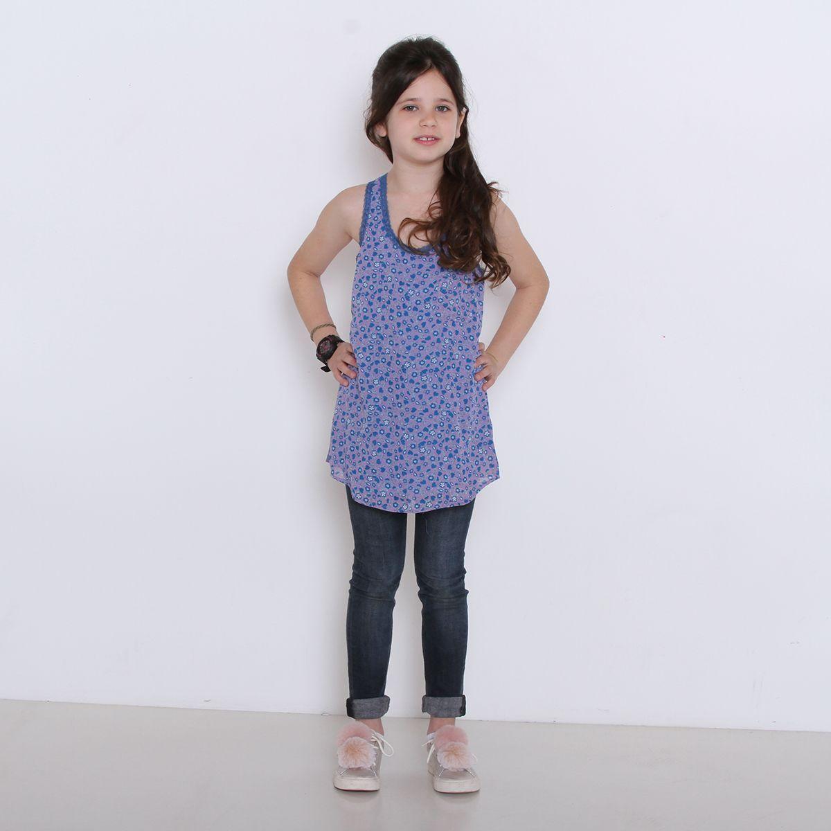 BLUSA INFANTIL ESTAMPADA FLORES SIN MANGA-0