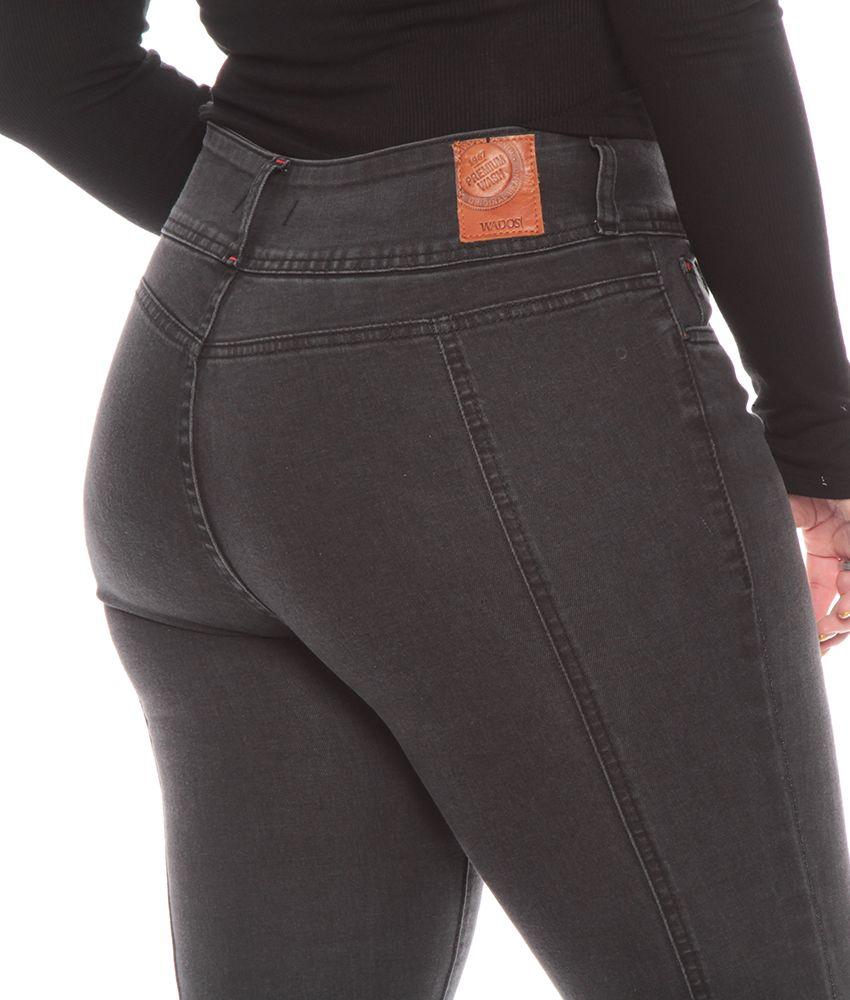 JEANS FLARE BASICO TIRO BAJO PRETINA ALTA PASADA TRES BOTONES-9