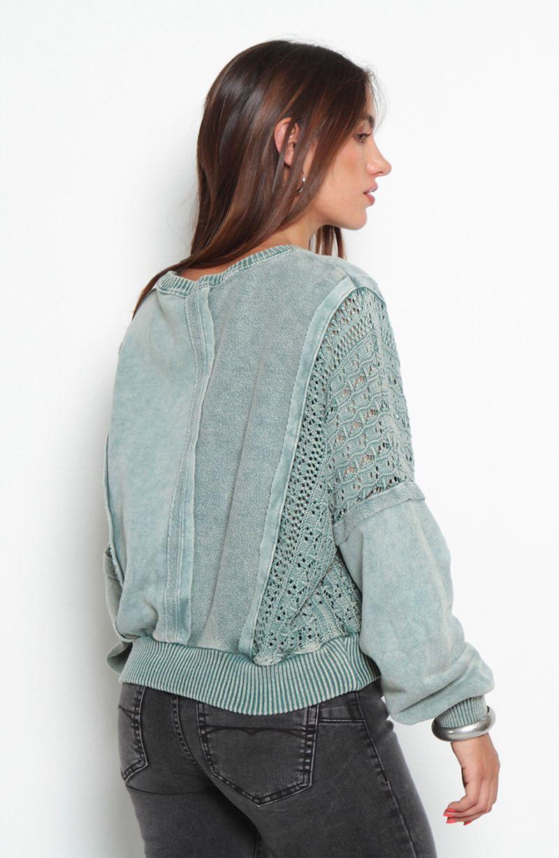 Sweater Manga Larga Solido Con Aplicacion-5