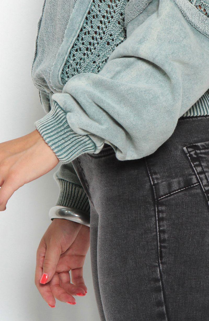 Sweater Manga Larga Solido Con Aplicacion-2