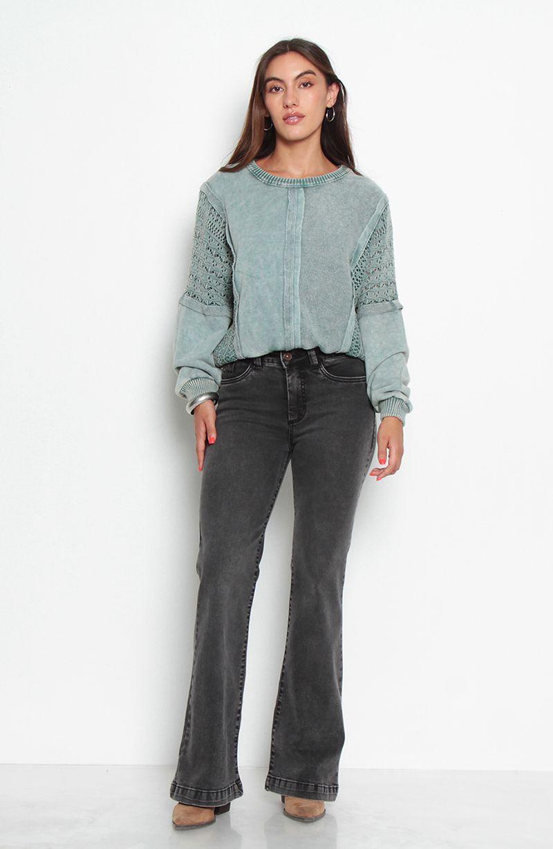 Sweater Manga Larga Solido Con Aplicacion-3