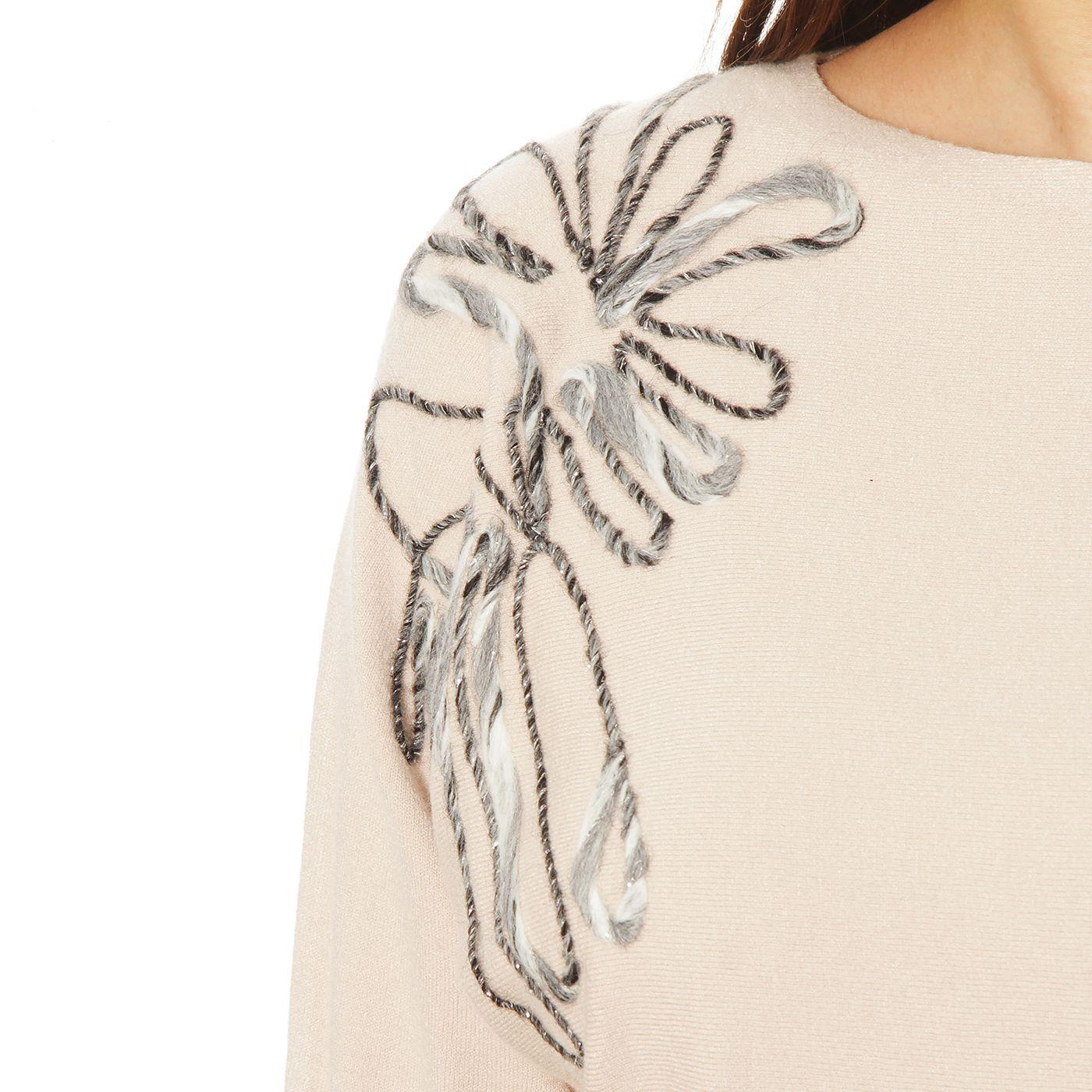 Sweater Manga 3/4  Bordado Escote Redondo-3